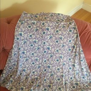 Soft swingy lavender skirt